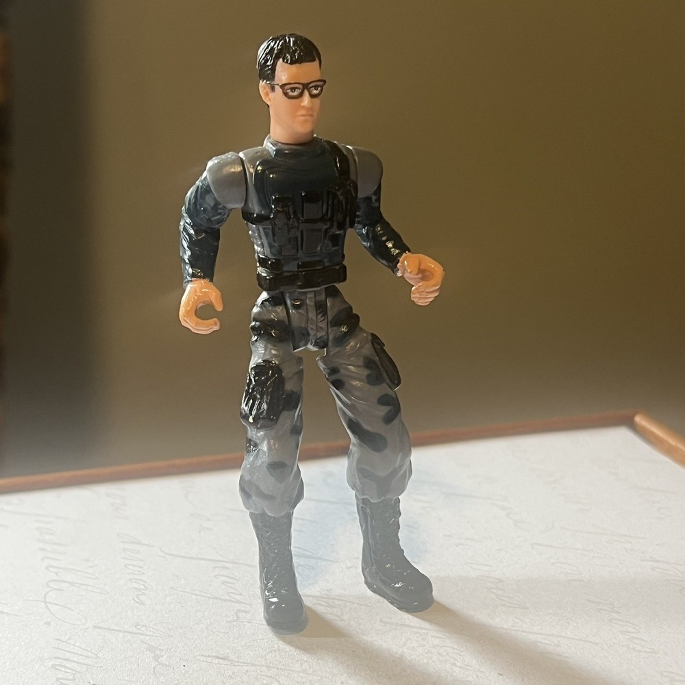 Vintage 1998 Trendmasters Godzilla Power Shield Jean-Luc 3.75 Action Figure